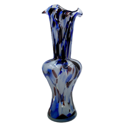While this style is frequently attributed to Murano (Italy) due to its vibrant colours and handcrafted look, it is also highly characteristic of Bohemian/Czech art glass from the mid-20th century.