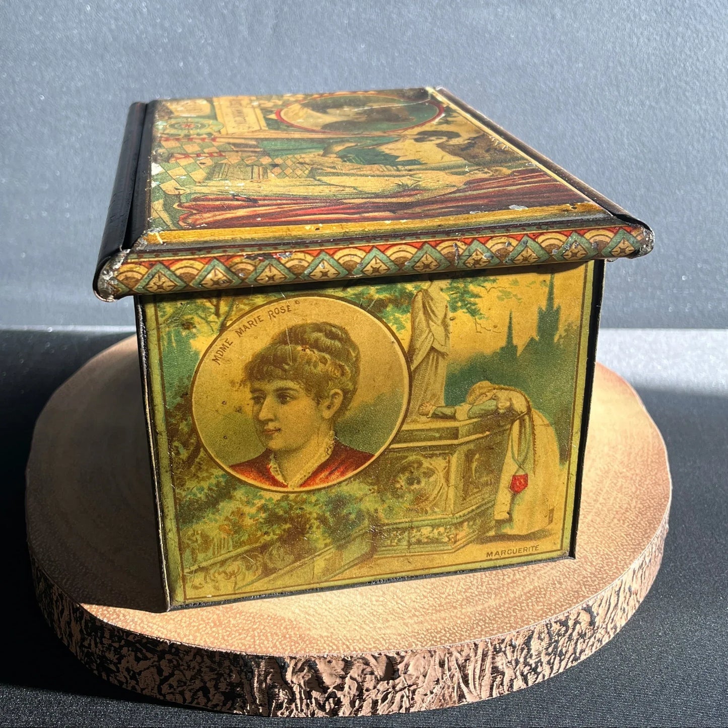 This is a Vintage early 1900s, Moss Rimmington and Co Mustart Tin, Selby Works, West Riding Mills. On the sides of the tin, there are lithographic images of plays and their characters.