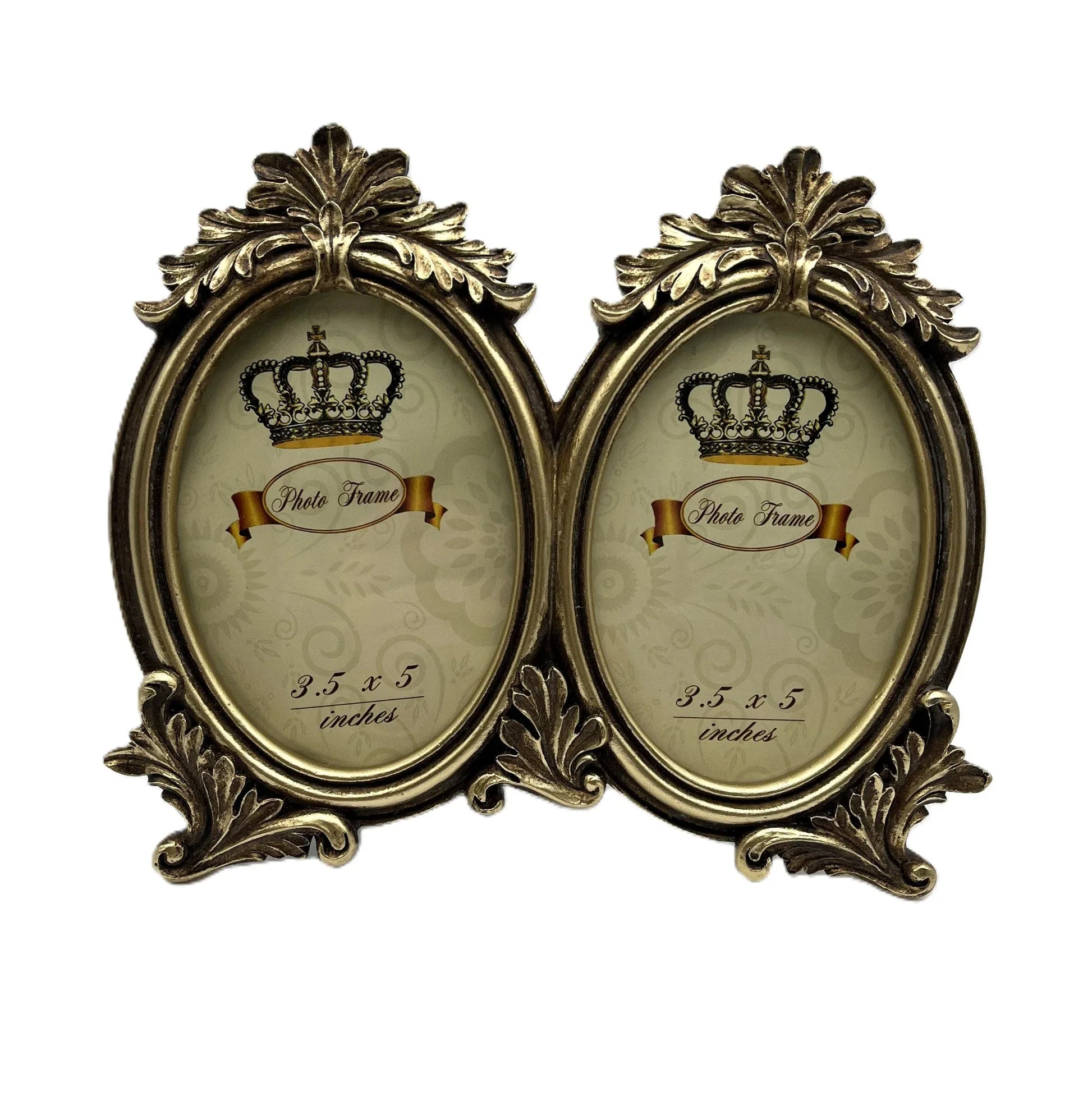 This is an elegant vintage-inspired double oval photo frame. Designed with ornate detailing and a distressed antique gold finish, this frame exudes timeless sophistication.