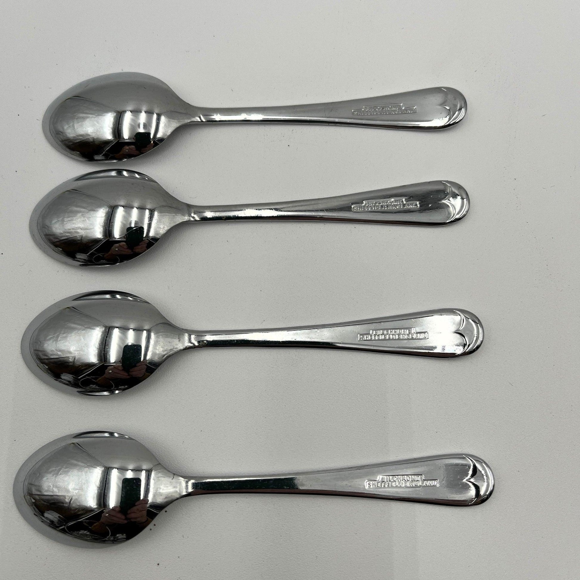 vintage 1960s egg cup holder with 4 egg cups, Salt and Pepper pots and 4 spoons.