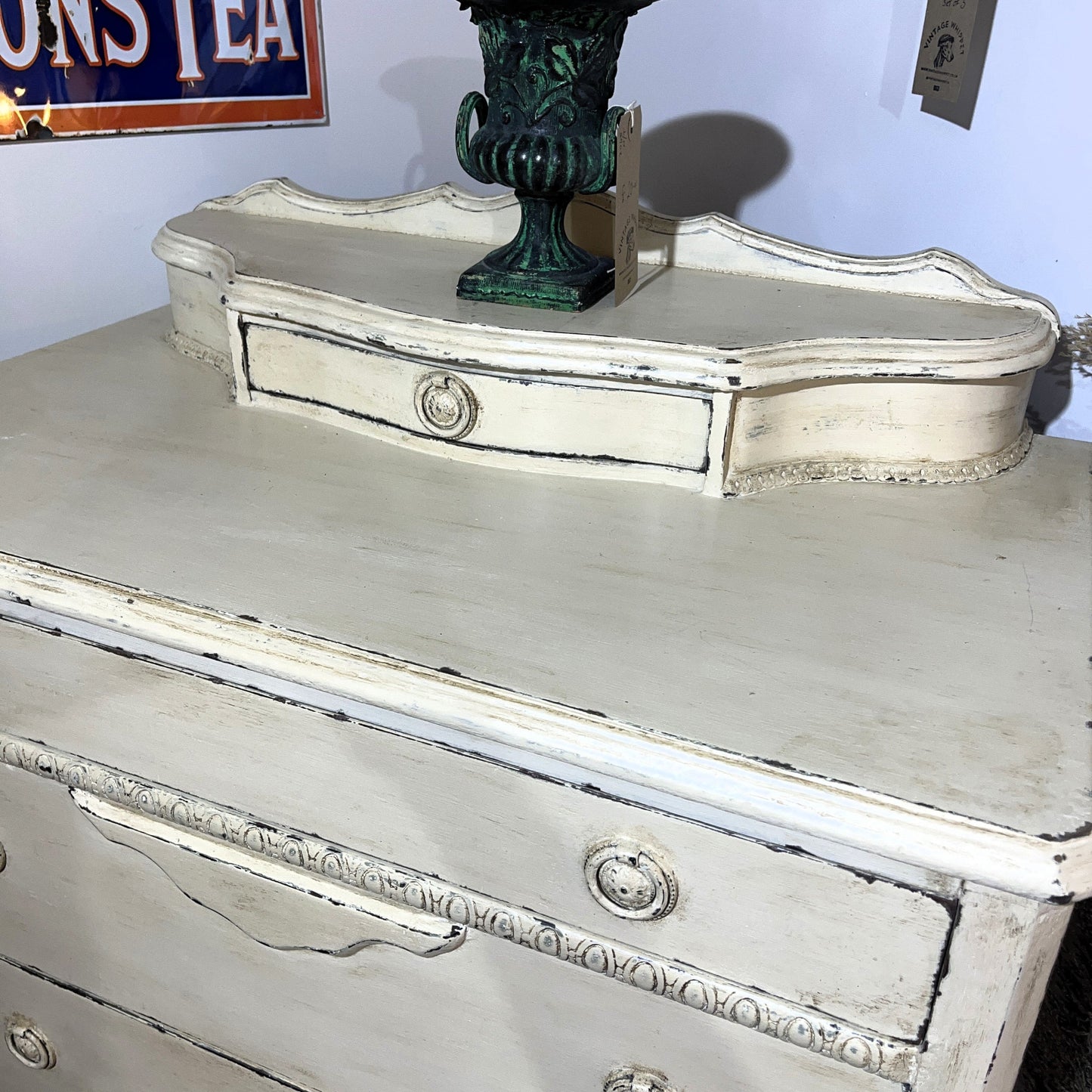 This is an elegant vintage painted dressing table featuring a small drawer on the top. It has been cleaned inside and out, properly prepared.