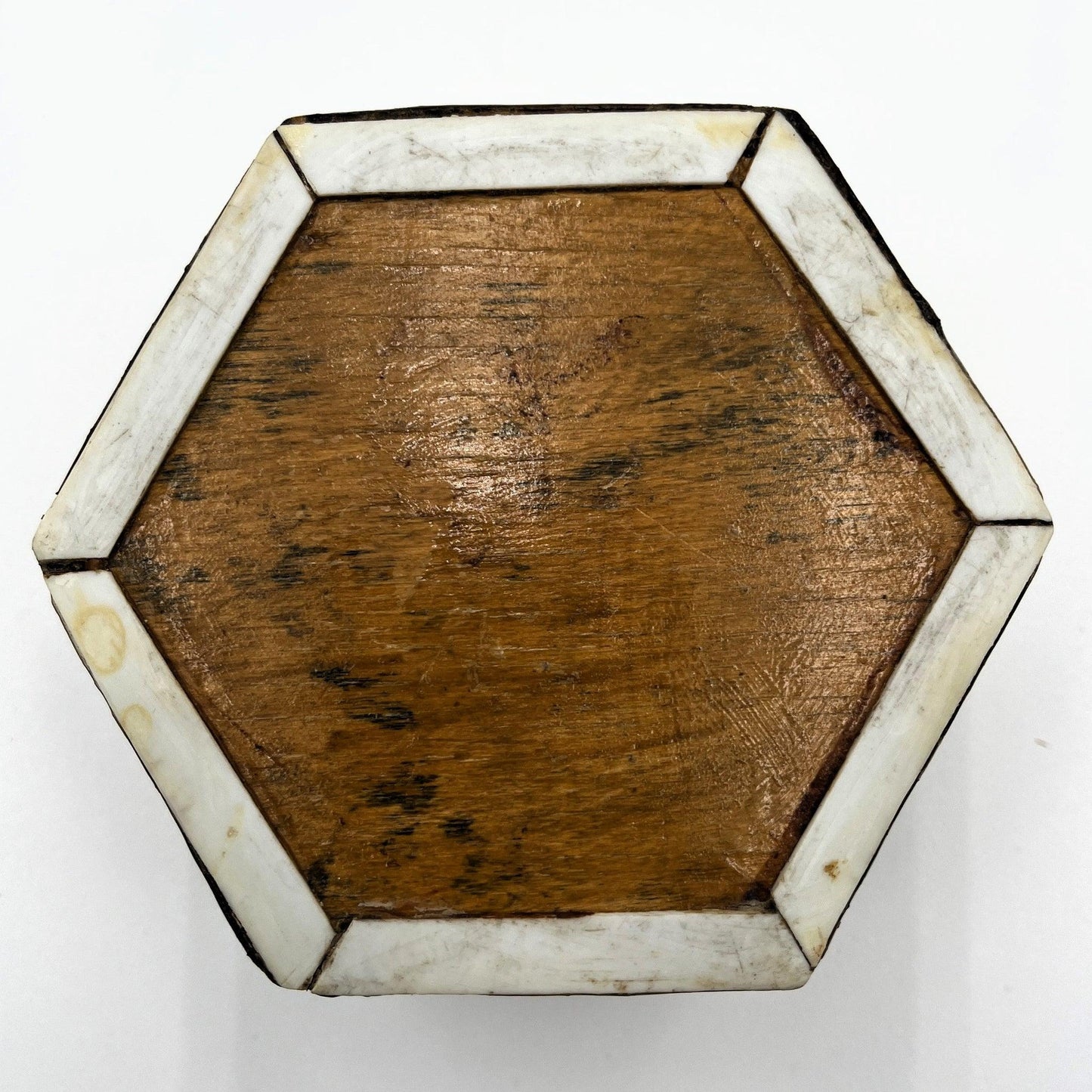 vintage hexagonal mosaic box, traditionally crafted in the Middle East with artisan techniques. 
